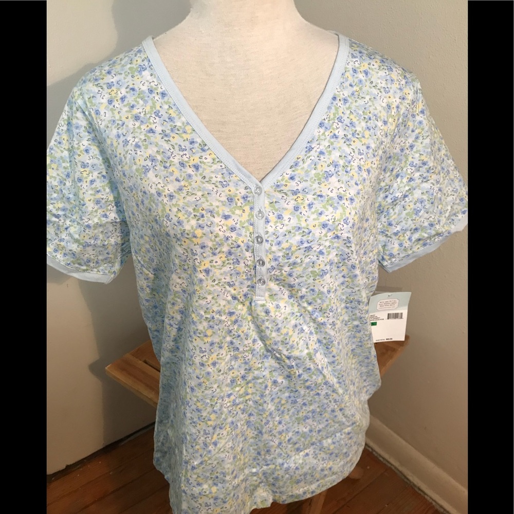 Carol Hochman Floral  Short sleeve PJ Top-Size Large ** New with tags**